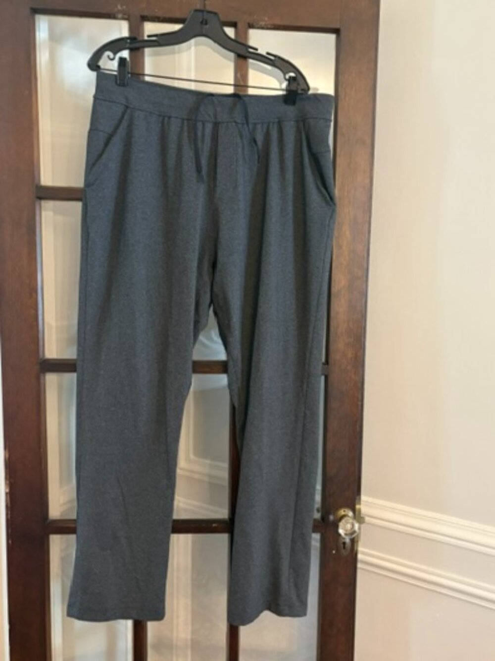 Lululemon Discipline Sweat Pants in Gray, XXL